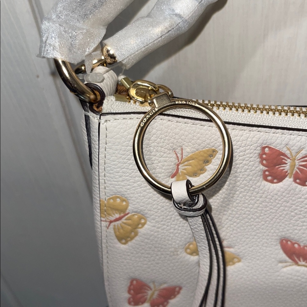 Coach Butterfly Print Sutton Crossbody NWT with a dustbag - Picture 8 of 13